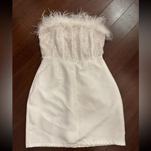 12th tribe sequin feather mini strapless dress size small